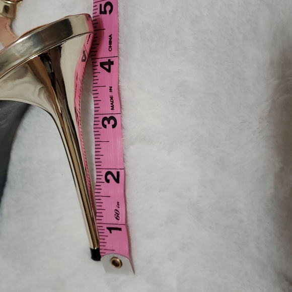 Zara Trafaluc ankle strap heel shoes 39 gold (Ss30) - Picture 5 of 9